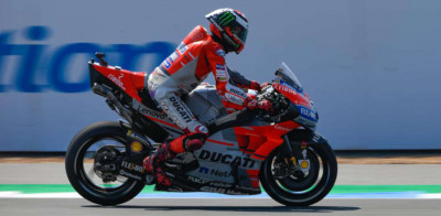 Buka-bukaan Bos Ducati Soal Marquez dan Lorenzo thumbnail